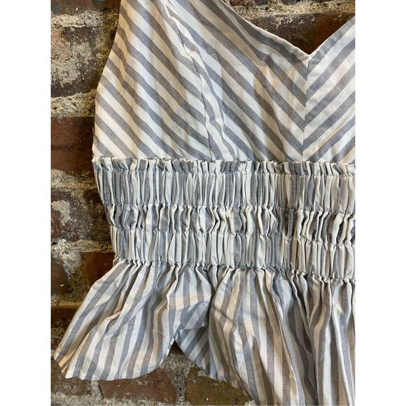 EXPRESS White/Gray Scrunch Waist Peplum Spaghetti Strap Camisole Size Small - Picture 3 of 9